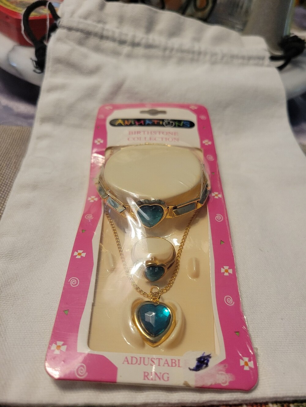 Vintage Green Gem Gold-Tone Jewelry Set